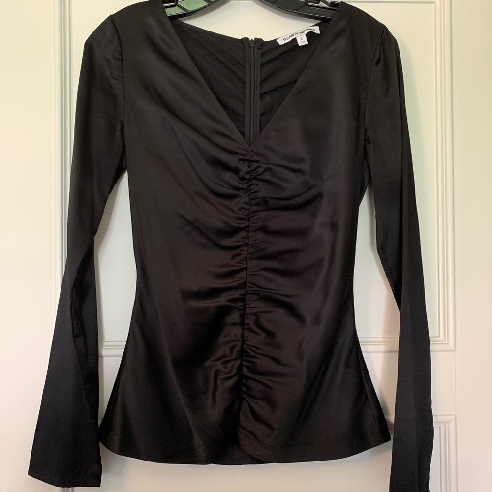 Elizabeth & James V-Neck Ruched Top